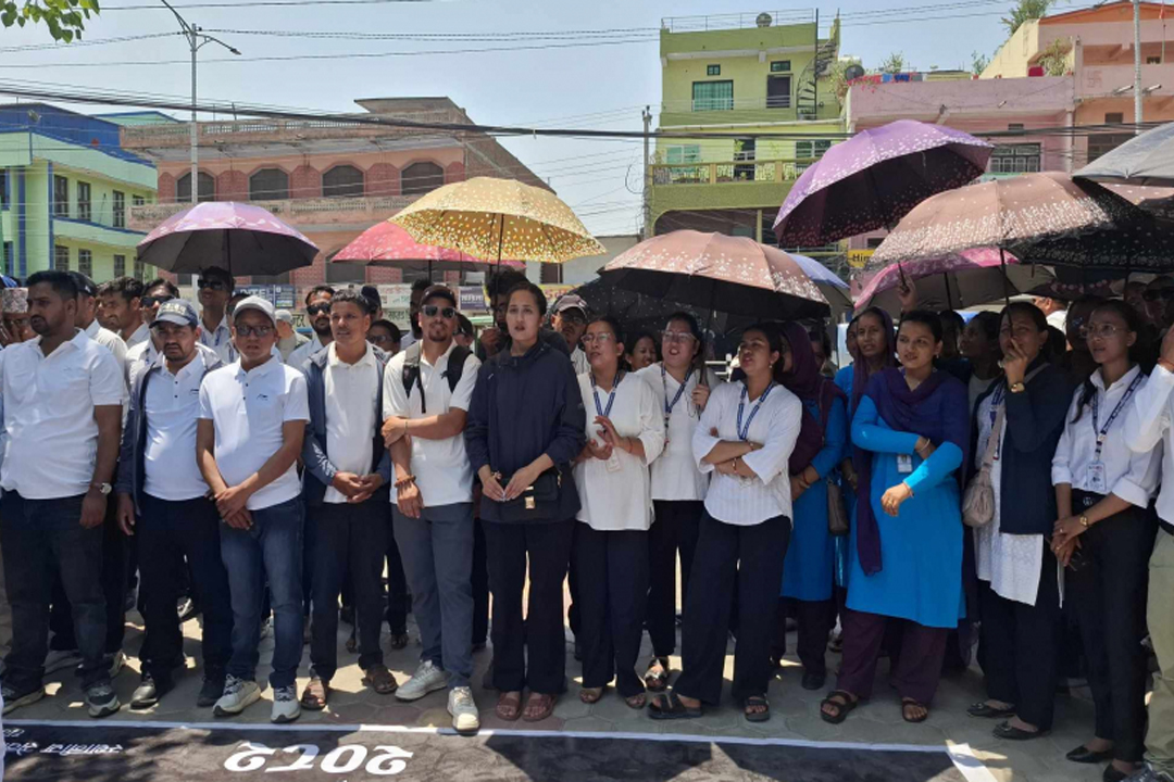 ऐन माग्दै कर्मचारी धनगढीमा, स्थानीय तहका सेवा प्रभावित 