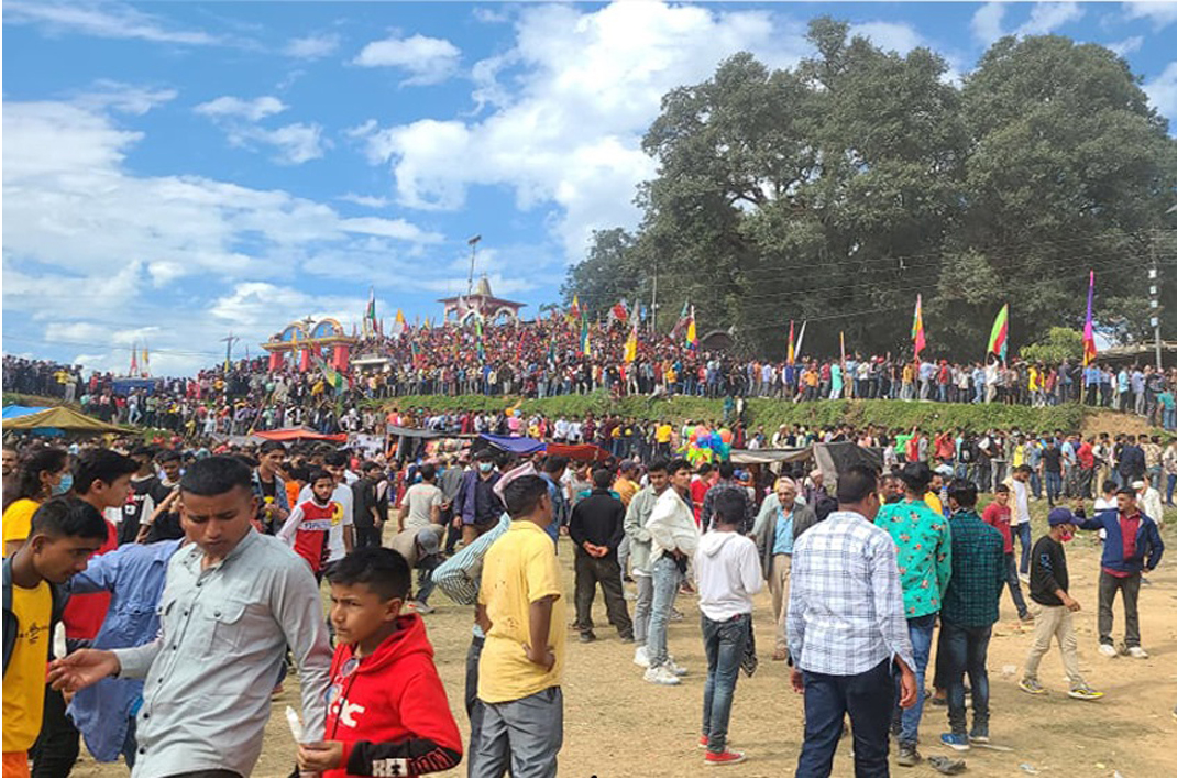 बैतडीको प्रसिद्ध निङ्गलाशैनी भगवती मन्दिरमा जात्रा शुरु 