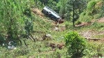 धनगढीबाट बैतडी आउदै गरेको बस  गैराखानमा दुर्घटना
