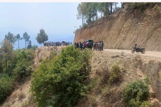 डडेल्धुरामा अल्टो दुर्घटना हुँदा एक जनाको मृत्यु