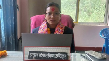 पाटन नगरपालिकामा नयाँ प्रमुख प्रशासकीय अधिकृत अञ्जु चौधरी हाजिर 