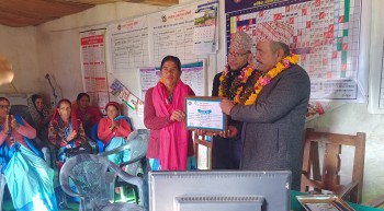 पाटन–१ का महिला स्वास्थ्य स्वयंसेविकाहरुलाई इन्डक्सन चुलो वितरण 