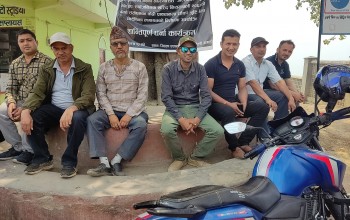 बैतडीका निर्माण व्यवसायी पनि शान्तिपूर्ण धर्नामा 