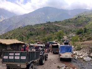 दार्चुलाको दुम्लिङमा पहिलो पटक गाडी पुग्यो 