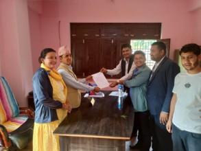 स्थानीय तहका कर्मचारी आन्दोलित, सुर्नयामा ज्ञापन पत्र बुझाए 