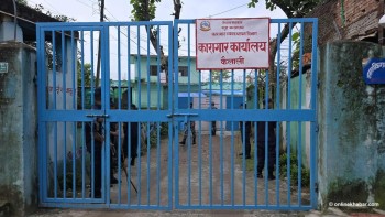 कैलाली कारागारका सबै कैदीबन्दी निस्किए