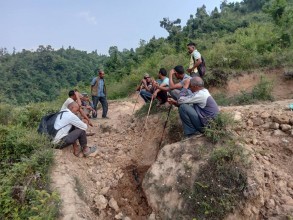 पाँच दिन लगाएर पनि गाउँमा पानी नपुग्दा धुलिधारका बासिन्दा निराश 