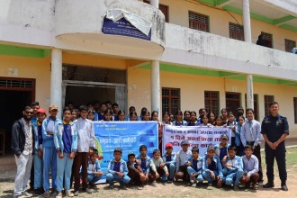 बैतडीमा किशोरकिशोरीहरुलाई लागूऔषध र साइबर अपराधबाट बच्न सिकाइँदै 