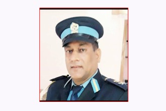 बैतडी घर भएका पूर्व डिएसपी कार्की रास्वपामा प्रवेश 