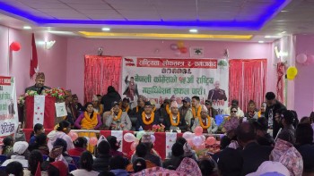 डडेल्धुरामा देउवा समूहको जिल्ला अधिवेशन शुरु 