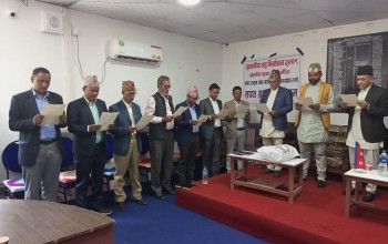 दार्चुलाका नवनिर्वाचित पालिका प्रमुखले लिए शपथ 