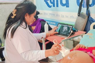 बैतडीको सुर्नयामा गर्भवती आमाहरुका लागि ग्रामीण अल्ट्रासाउण्ड शिविर शुरु 