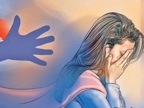 बैतडीमा जबरजस्तीकरणीमा परेकी बालिकालाई प्रलोभनमा पारेर बयान फेर्न लगाएको पीडित पक्षको आरोप 