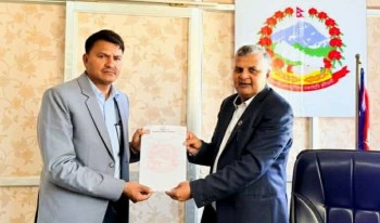 जिल्ला अस्पताल बझाङको अध्यक्षमा खड्का नियुक्त 