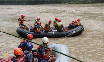 त्रिशूली नदीमा हराएका दुई वटा बस र यात्रु खोज्न आएको भारतीय टोली  स्वदेश फर्कियो