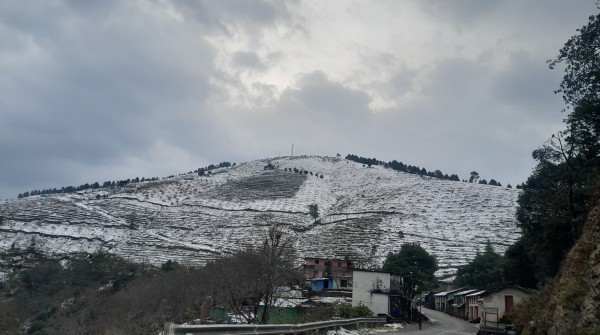 बैतडीमा दोस्रोपटक वर्षा र समान्य हिमपात