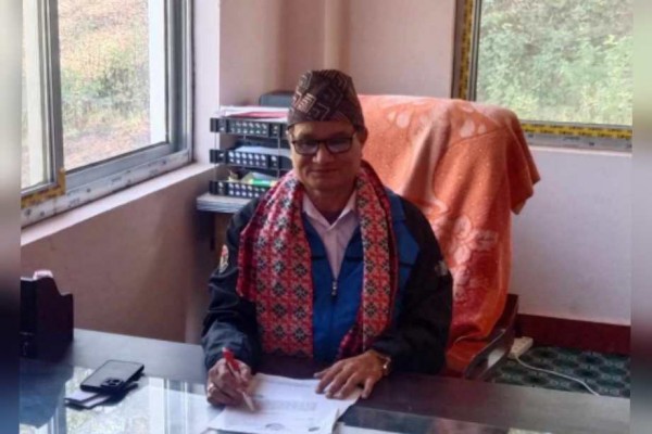 बैतडीको पाटनले पायो नयाँ हाकिम, हाजिर भए  शेरबहादुर