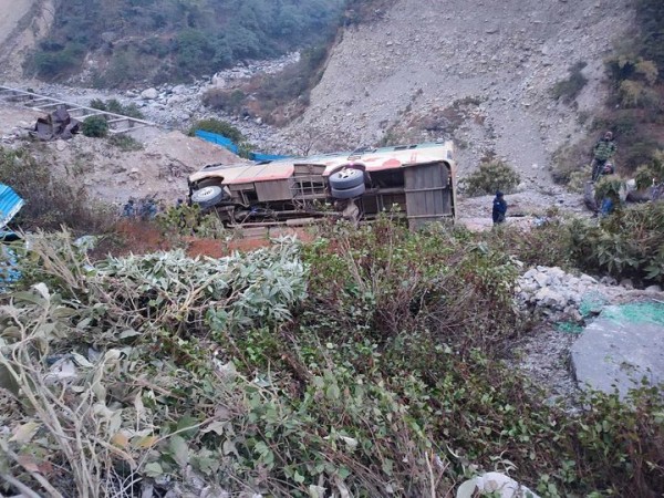 दार्चुलामा बस दुर्घटना 