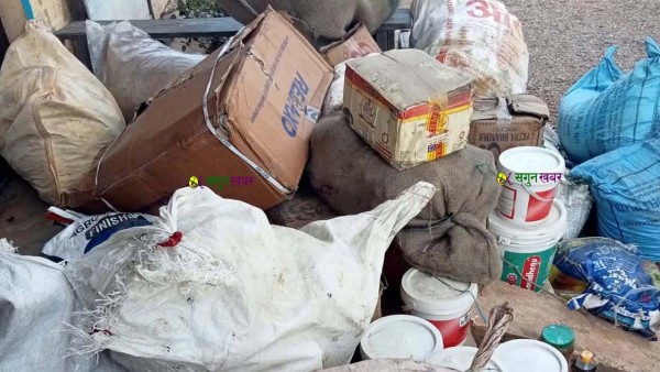 बैतडीमा ३ लाख १७ हजार बढीको अवैध भन्सार छलिका सामान बरामद