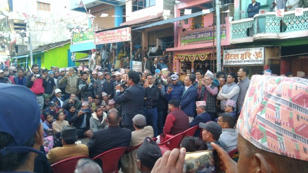 एमालेले जितेका पालिकामा घेराबन्दी गर्न खोजिदैँछ : पूर्व मन्त्री भण्डारी 