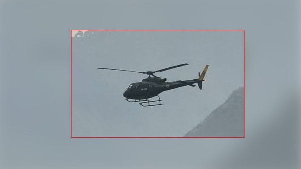 दार्चुलामा चार मतदान केन्द्रको मतपेटिका हेलिकप्टरबाट ढुवानी 