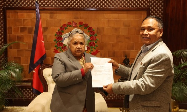 ऊर्जामन्त्री कुलमान घिसिङद्वारा राजीनामा