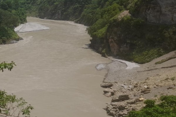 बाख्रा चराउन गएकी बैतडीकी ममता महाकाली किनारबाट बेपत्ता 