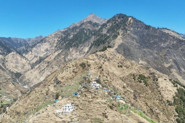 सडक नबनेसम्म मतदान नगर्ने दार्चुलाको नागुवासीको अडान, सरकारी टोली रित्तै फर्कियो