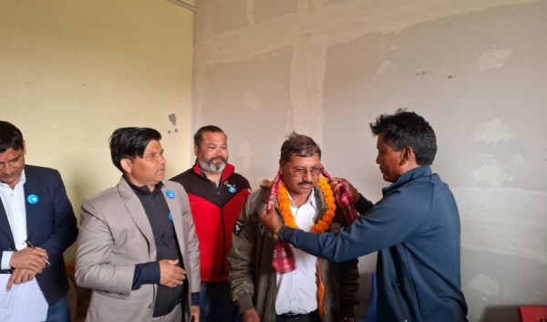 कैलाली–५ मा नाउपाका उम्मेदवार नै रास्वपा प्रवेश