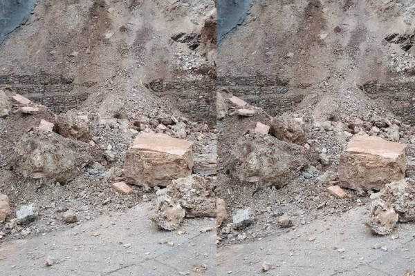पहिरोले अबरुद्ध भएको दशरथचन्द राजमार्ग सुचारु  