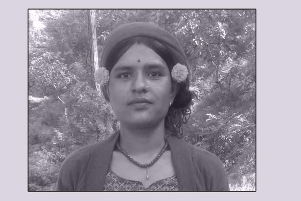 बैतडीको सिगासमा भीरबाट लडेर एक महिलाको मृत्यु 