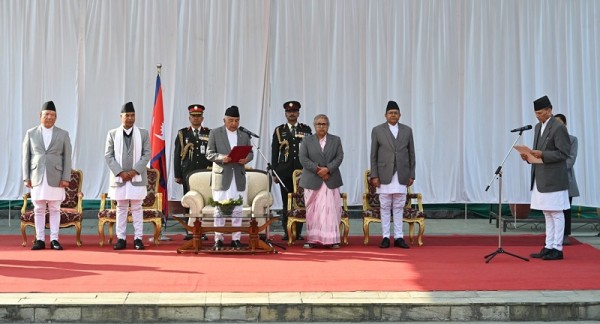 नवनियुक्त परराष्ट्रमन्त्री शर्माद्वारा शपथ ग्रहण