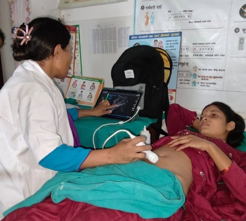 बैतडीको गाँजरी स्वास्थ्यचौकीमा ग्रामीण अल्ट्रासाउण्ड सेवा पुनः सुचारु, गर्भवती आमाहरुलाई सहज 