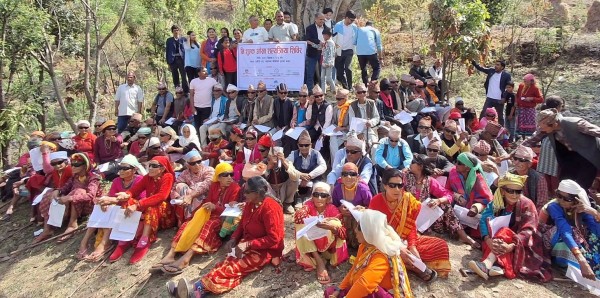 बैतडीमा २ सय ४ जनाको निशुल्क आँखाको शल्यक्रिया 