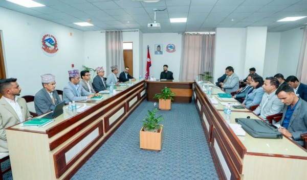 प्रधानमन्त्रीसँग सुदूरपश्चिमका सांसदहरुको छलफल, गेटा विश्वविद्यालय स्तरोन्नति गर्नुपर्नेमा जोड