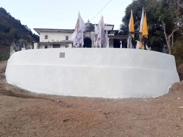 बैतडीको सुर्नया स्थीत रौलाकेदार धाममा स्थानीयद्धारा हिउँदे वर्षाको प्रार्थना