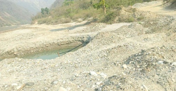 महाकाली नदीमा अवैध उत्खननबारे अनुसन्धान गर्दै अख्तियार