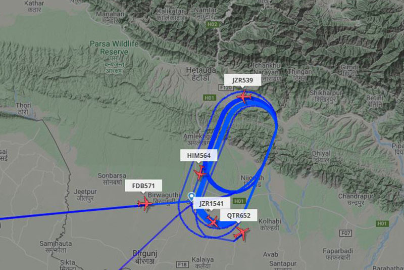 सिमराको आकाशमा पाँचवटा विमान फन्को मारेको मार्‍यै