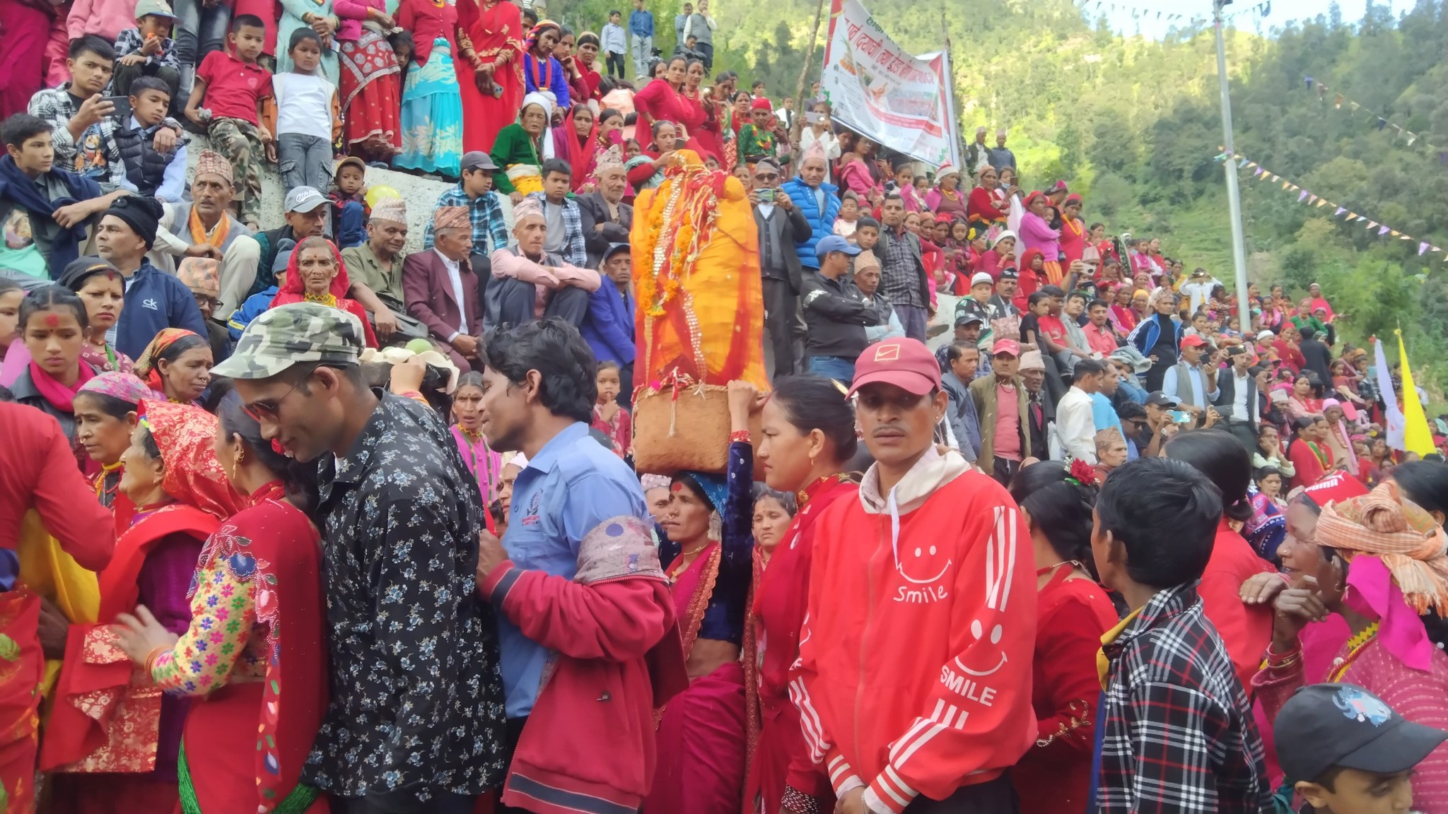 बैतडी र बझाङका केही ठाउँमा द्याँची मेलाको रौनक