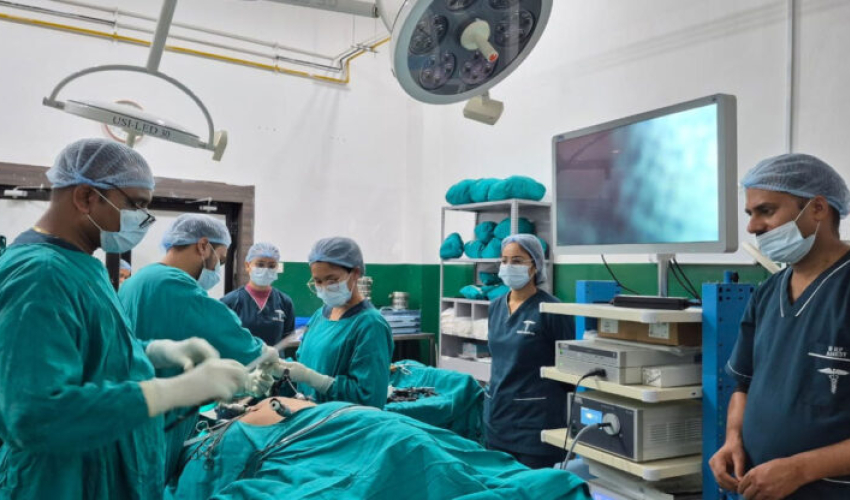 गेटा अस्पतालमा दूरबीन विधिबाट शल्यक्रिया सेवा शुरु