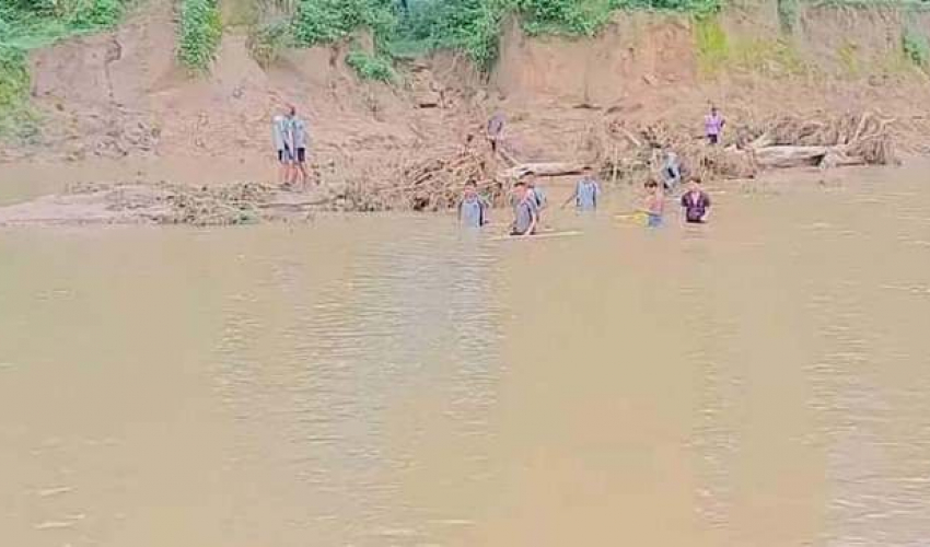 कैलालीमा नदीमा डुबेर दुई बालिका बेपत्ता