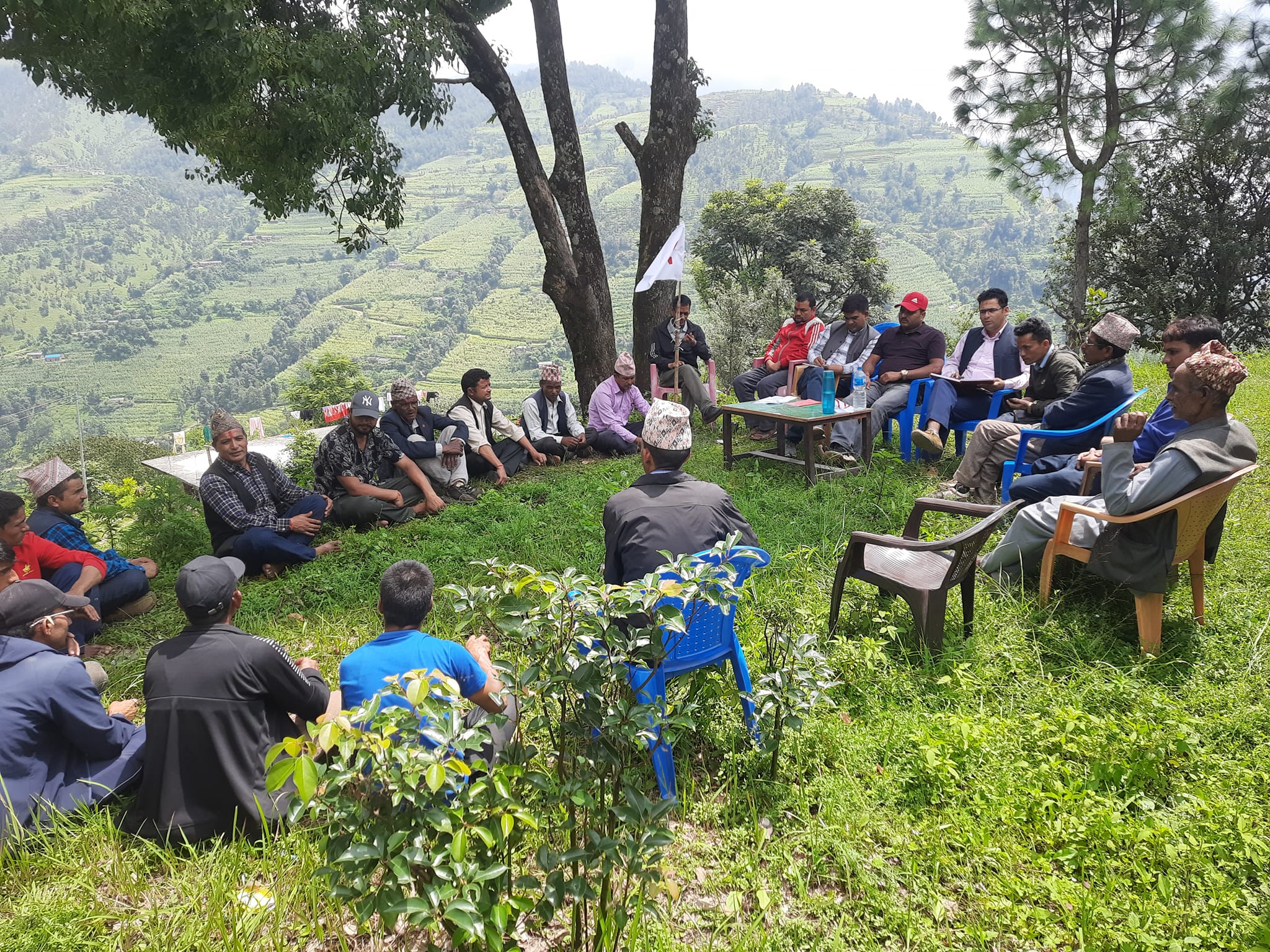 गाउँ पस्यो माओवादी, बैतडीका पालिकाहरुमा कार्यक्रम 