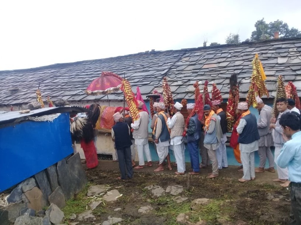 बैतडीको प्रसिद्ध निङ्गलाशैनी भगवती मन्दिरमा आज जमानी जात्रा