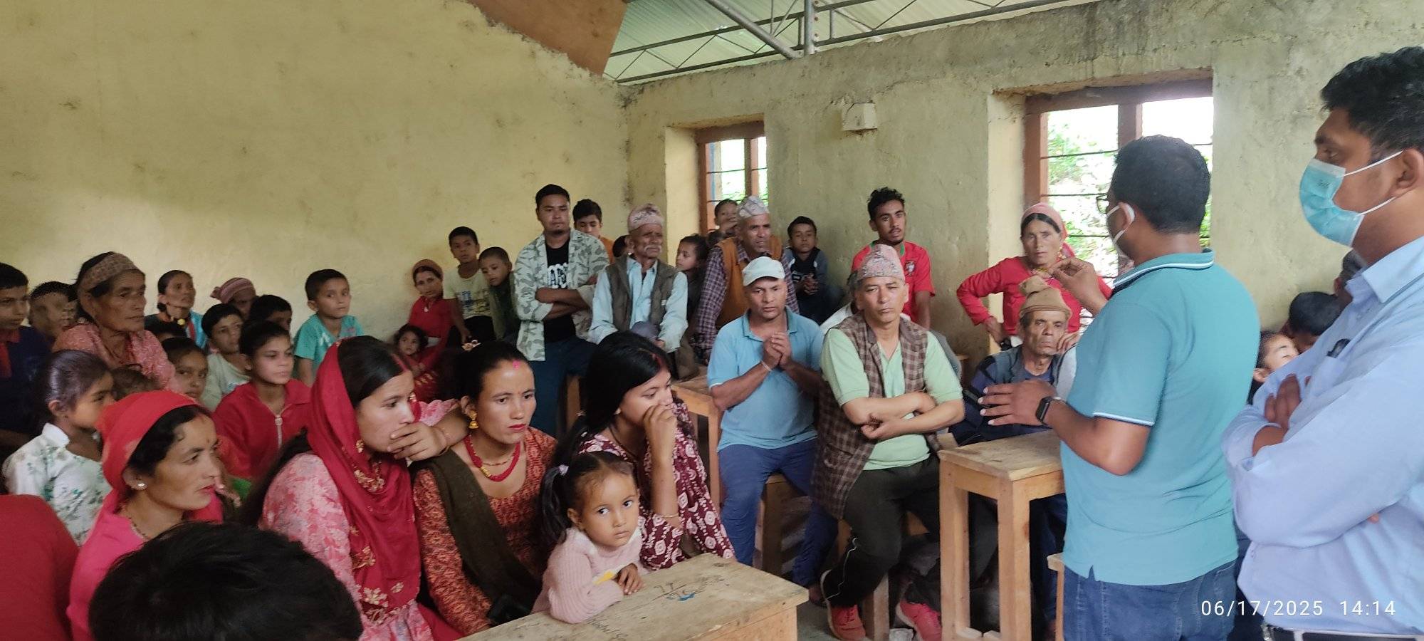 सुर्नयाको ठेउला प्रभावित क्षेत्रमा स्वास्थ्यकर्मी परिचालन 