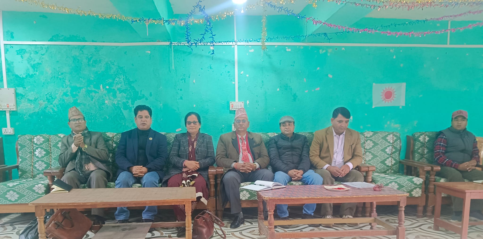 एमाले बैतडीको बैठक सम्पन्न, के–के भए निर्णय ? 