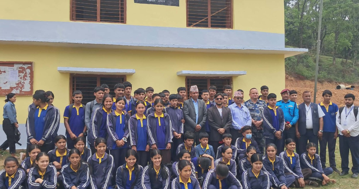 लागू औषध दुर्व्यसनविरुद्ध जनचेतना फैलाउँदै बैतडी प्रशासन 