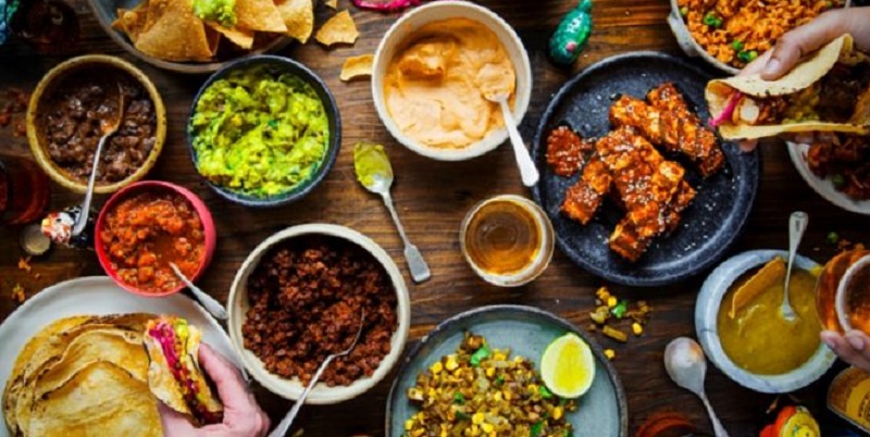 चाडपर्वका बेला खानपानमा ध्यान दिन  चिकित्सकको सुझाव